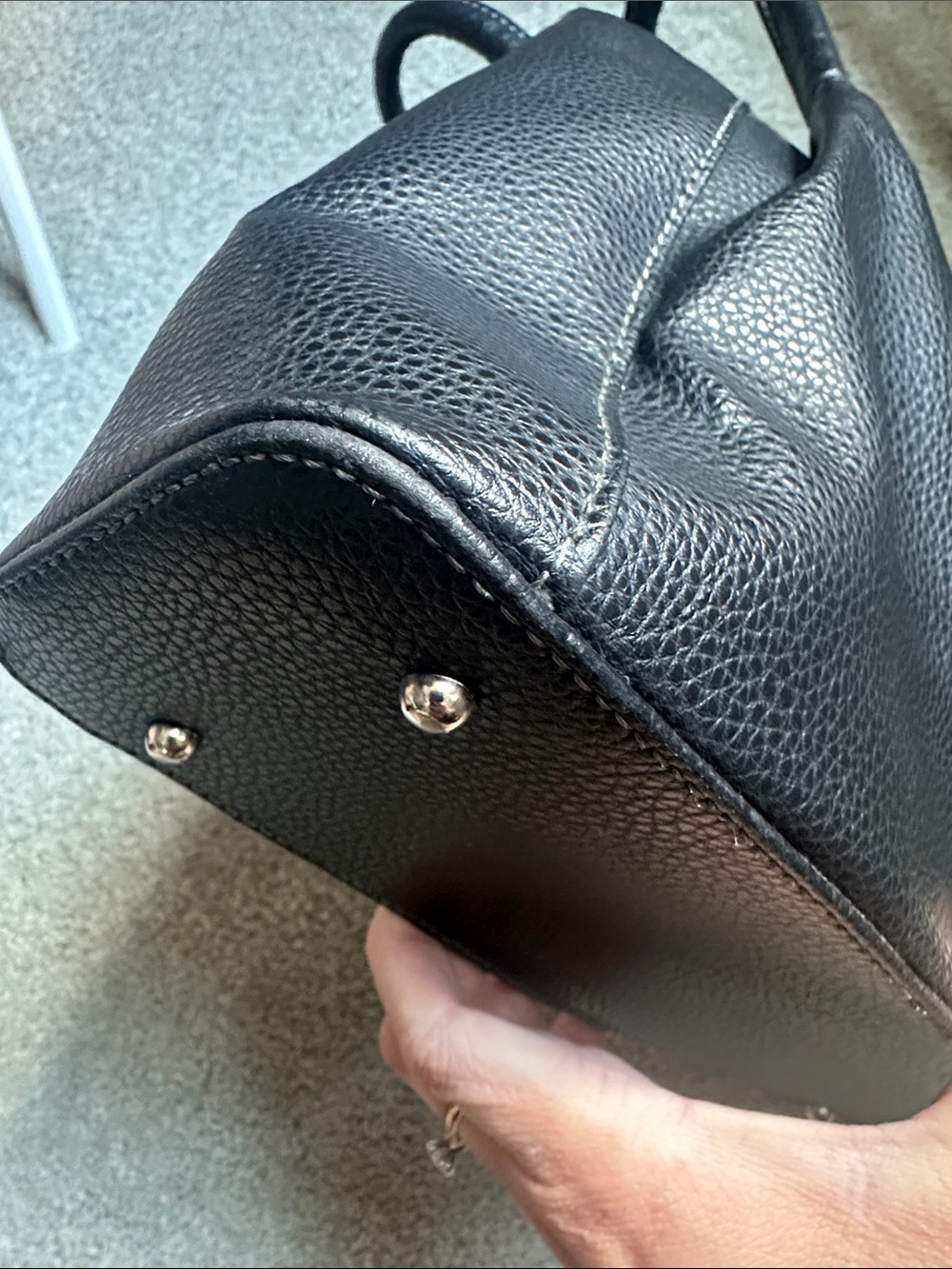 Tod’s Shoulder Bag - Picture 11 of 13